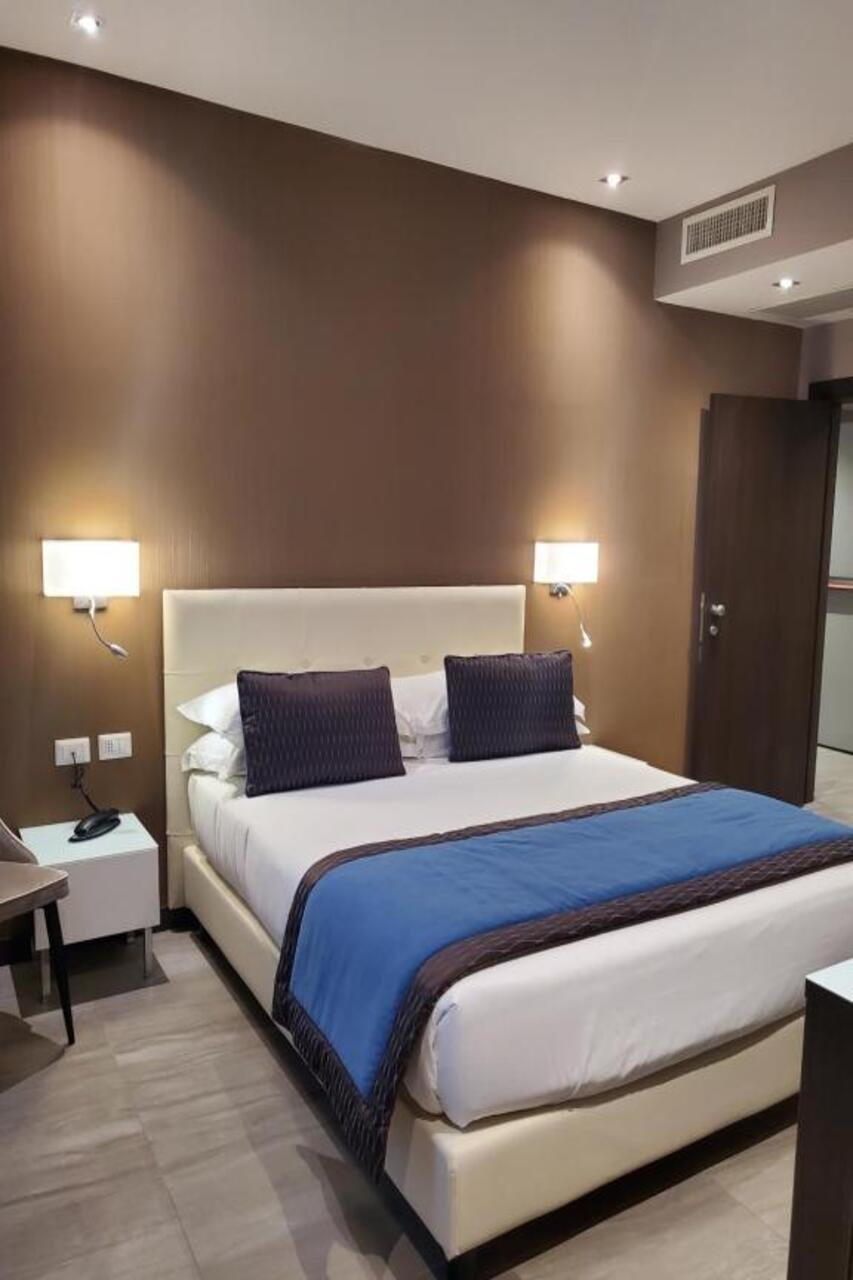 Mz Hotel ローマ エクステリア 写真